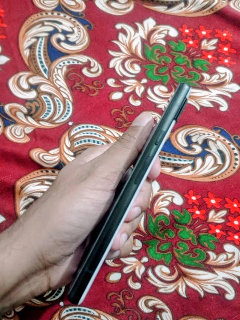 Google Pixel 6a 3