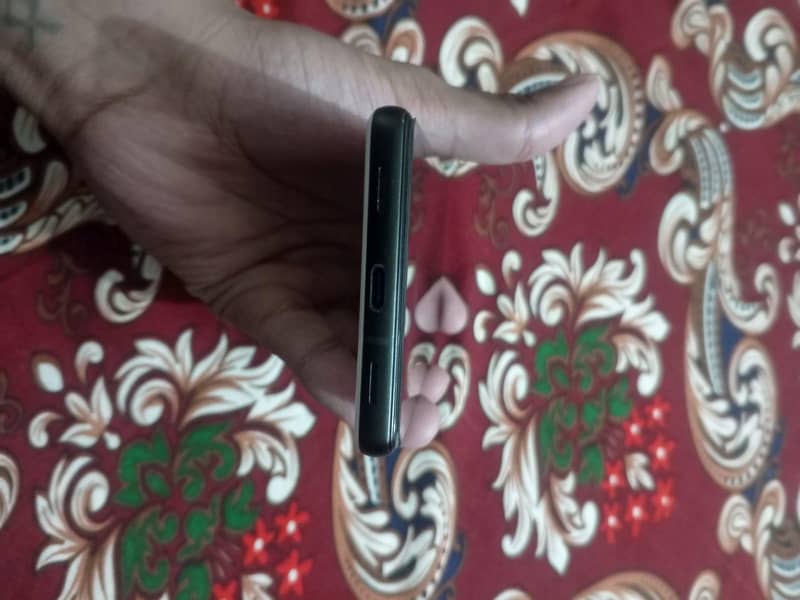Google Pixel 6a 4
