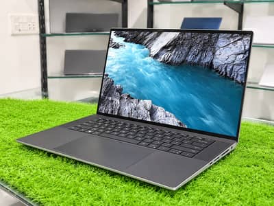 DELL PRECISION 5550 – INTEL XEON, NVIDIA Quadro T2000 RAM: 30GB DDR4