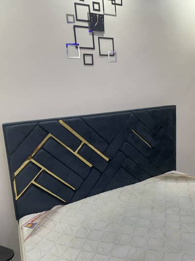 Brand new bed with molty foam matress