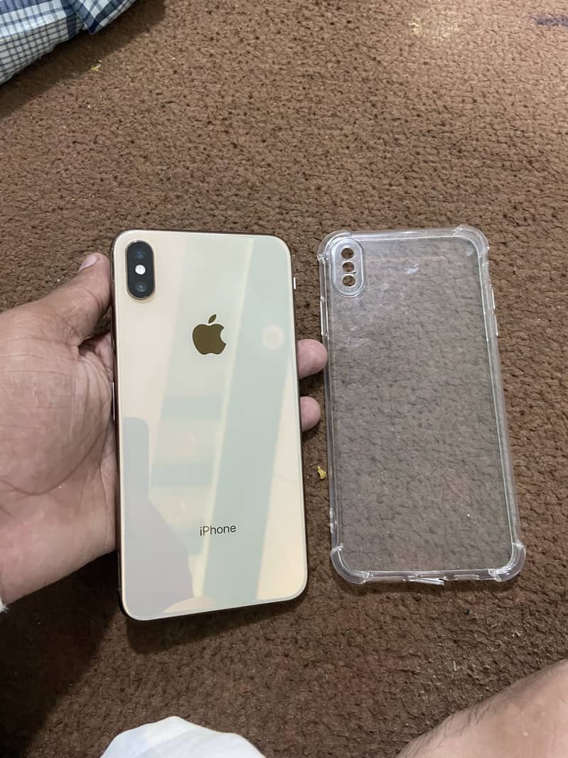 Apple iPhone XS Max 0