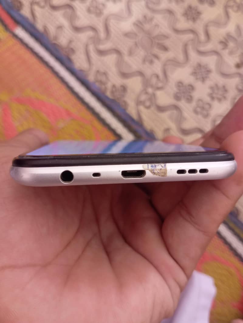 OPPO A15s 0