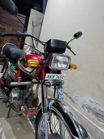 CD 70 for sale 100per all jeniun no problem . . . . . . . .