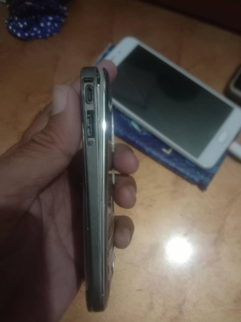 Nokia E72 pta 5