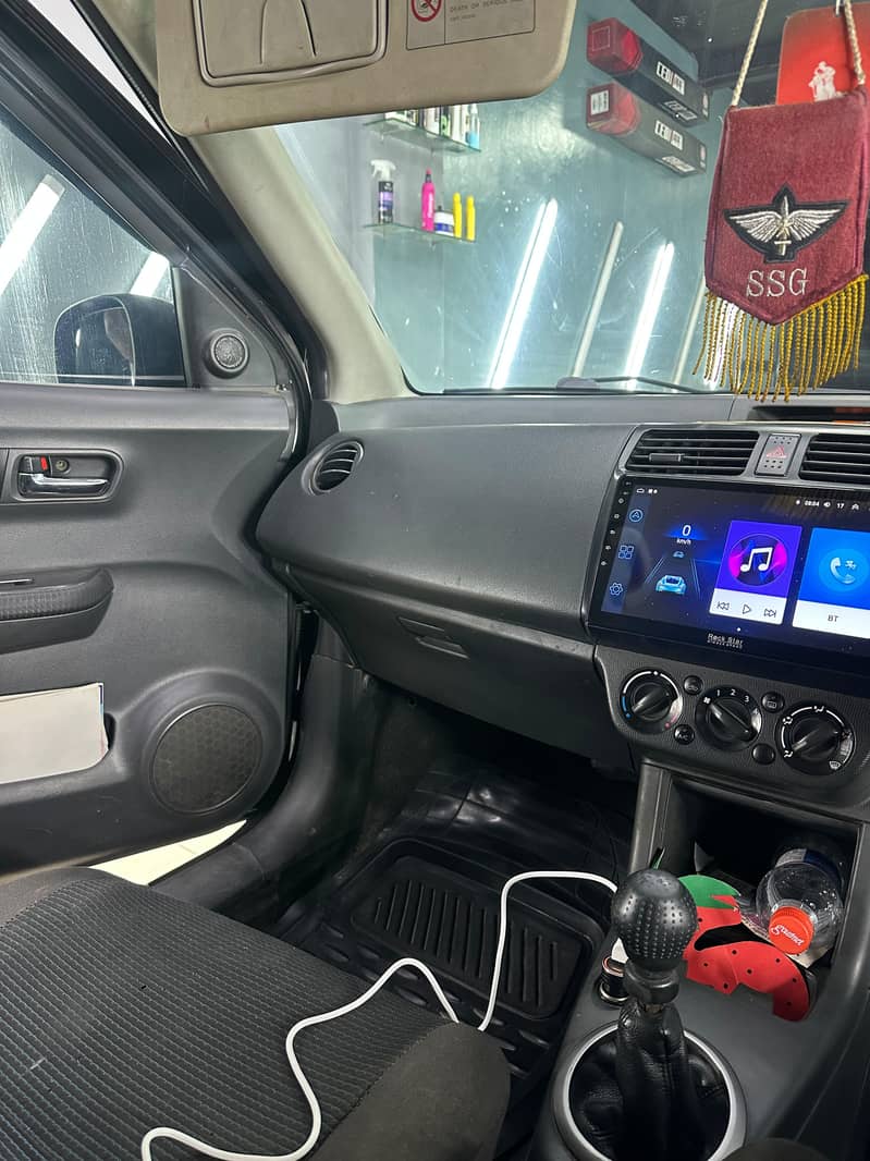 SWIFT DLX 8