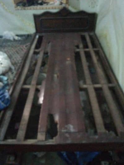 Single Bed with Furniture Items