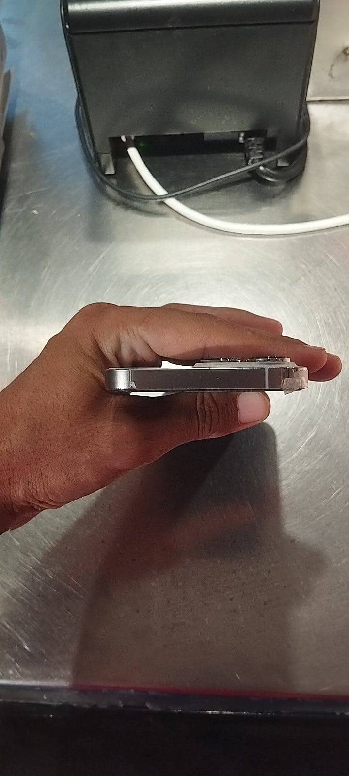 Apple iPhone 13 Pro 2
