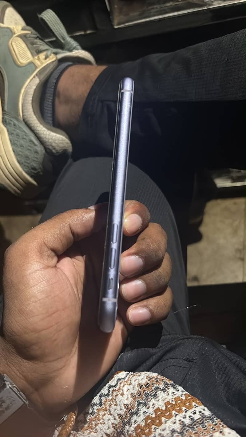 Apple iPhone 11 1