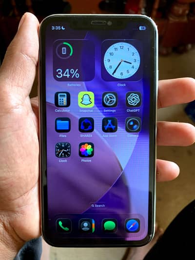 Apple iPhone 11