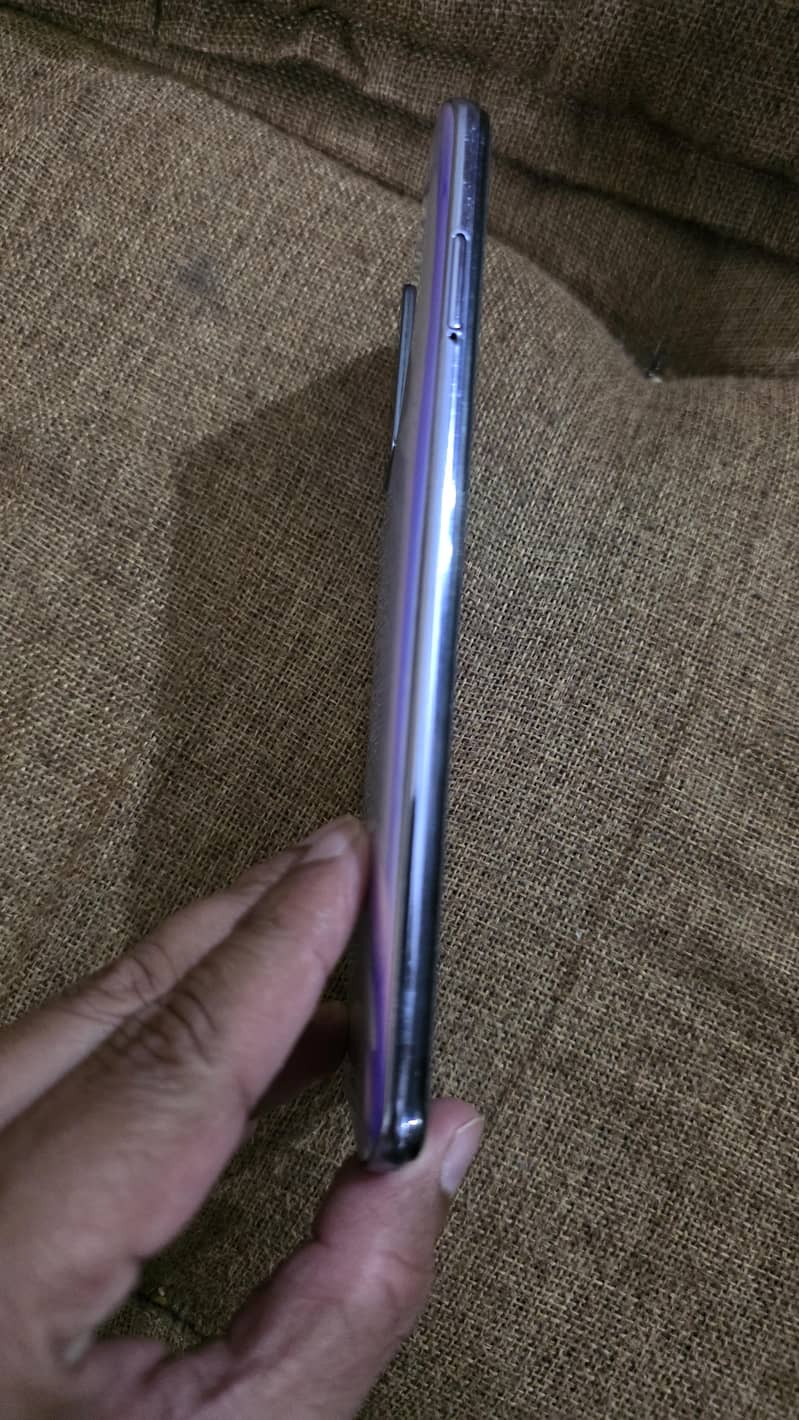 Infinix Note 8 4