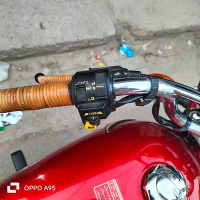 Honda CD 70 bike