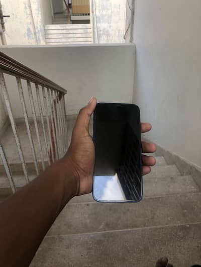 Apple iPhone 12 factory unlock