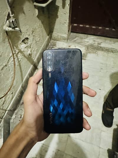 Vivo S1