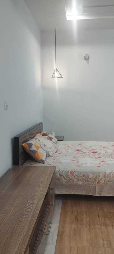 STUDIO APARTMENT ROOM FOR MALE BACHELOR ONLY