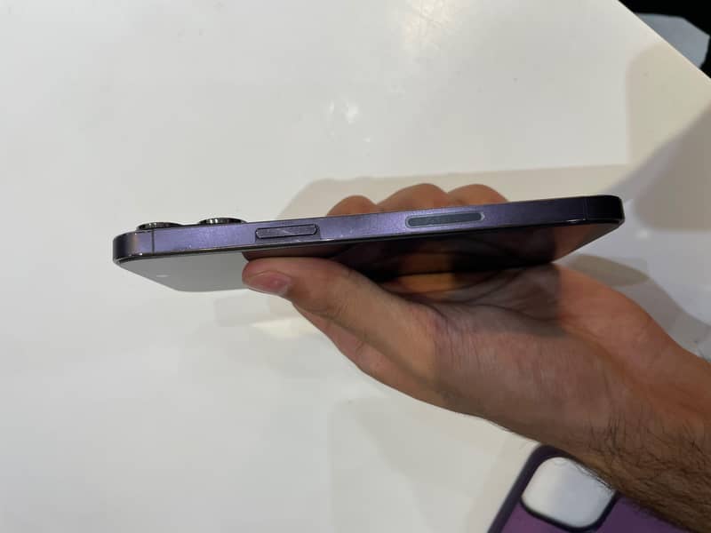 Apple iPhone 14 Pro Max 4