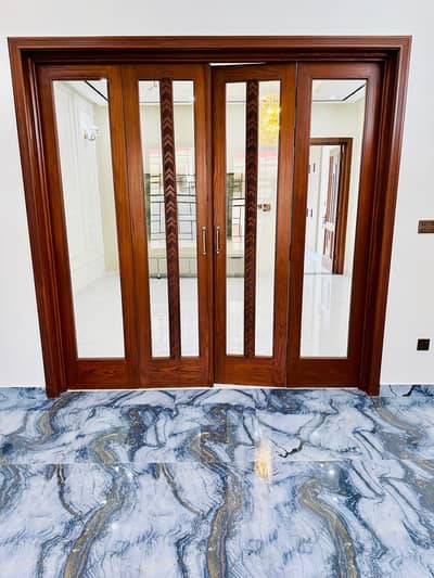 5 marla almost brand new(contact on this number 03138399026)