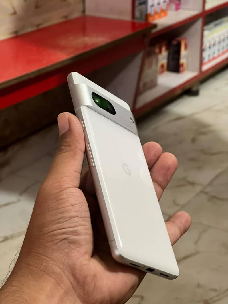 Google Pixel 7 2