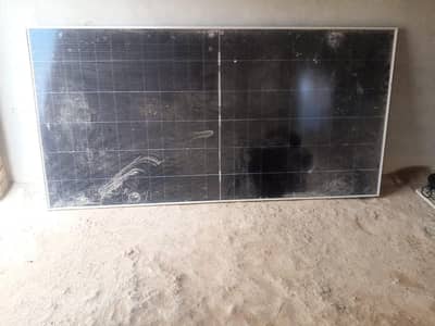 585W Solar Panel for Sale | Battery Use Only | Rs. 13,000