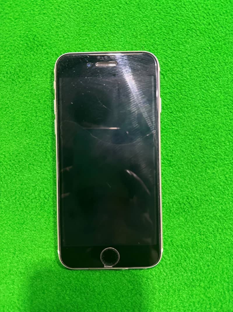 Apple iPhone SE | 3 6