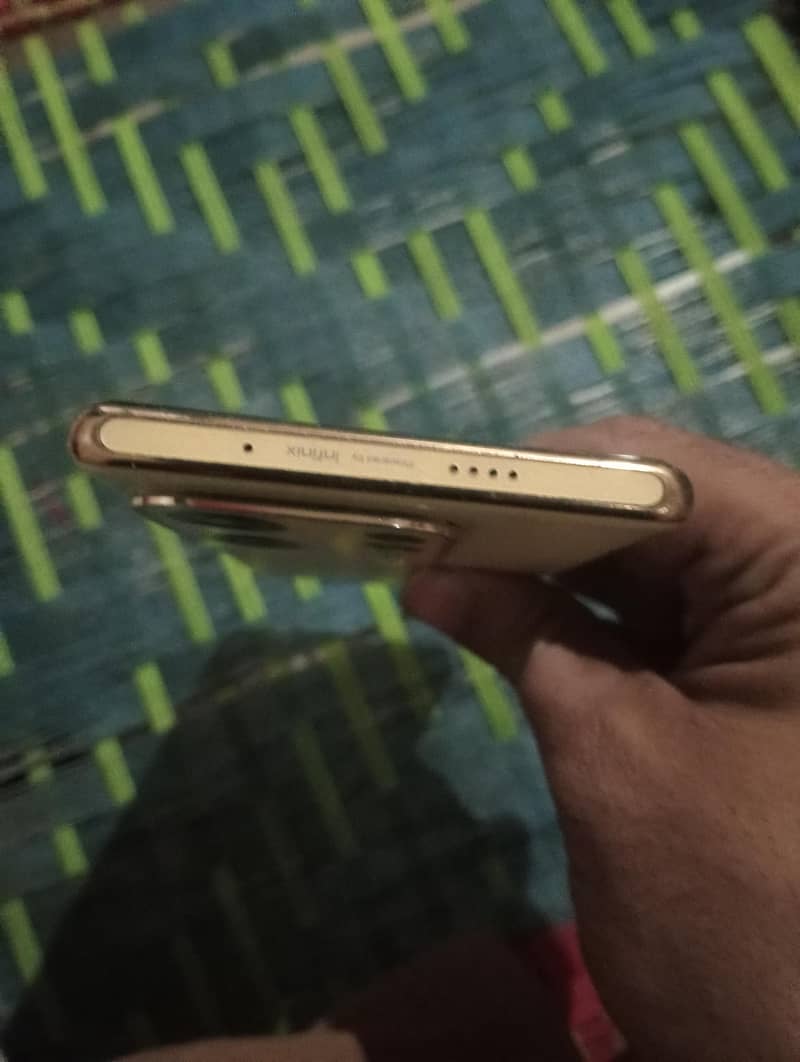 Infinix Zero 30 2