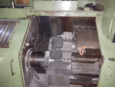 CNC Lathe Machine