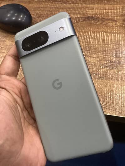 Google Pixel 8