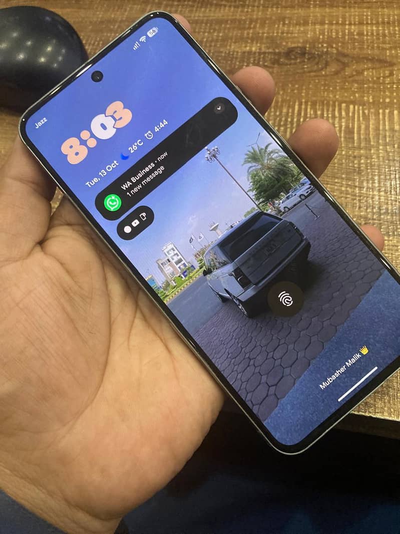 Google Pixel 8 1