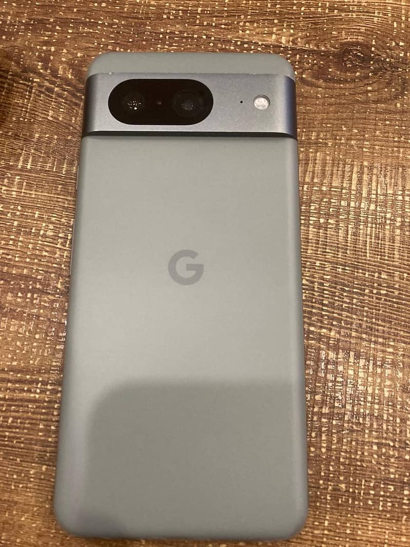 Google Pixel 8 7