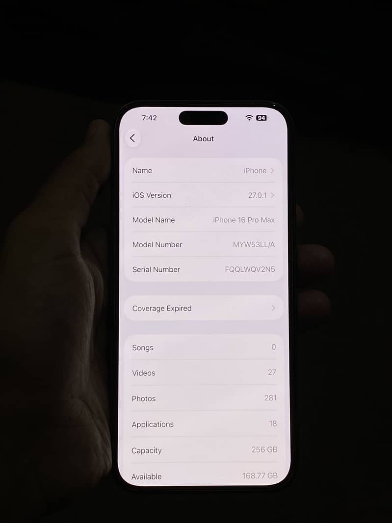 Apple iPhone 16 Pro Max 9