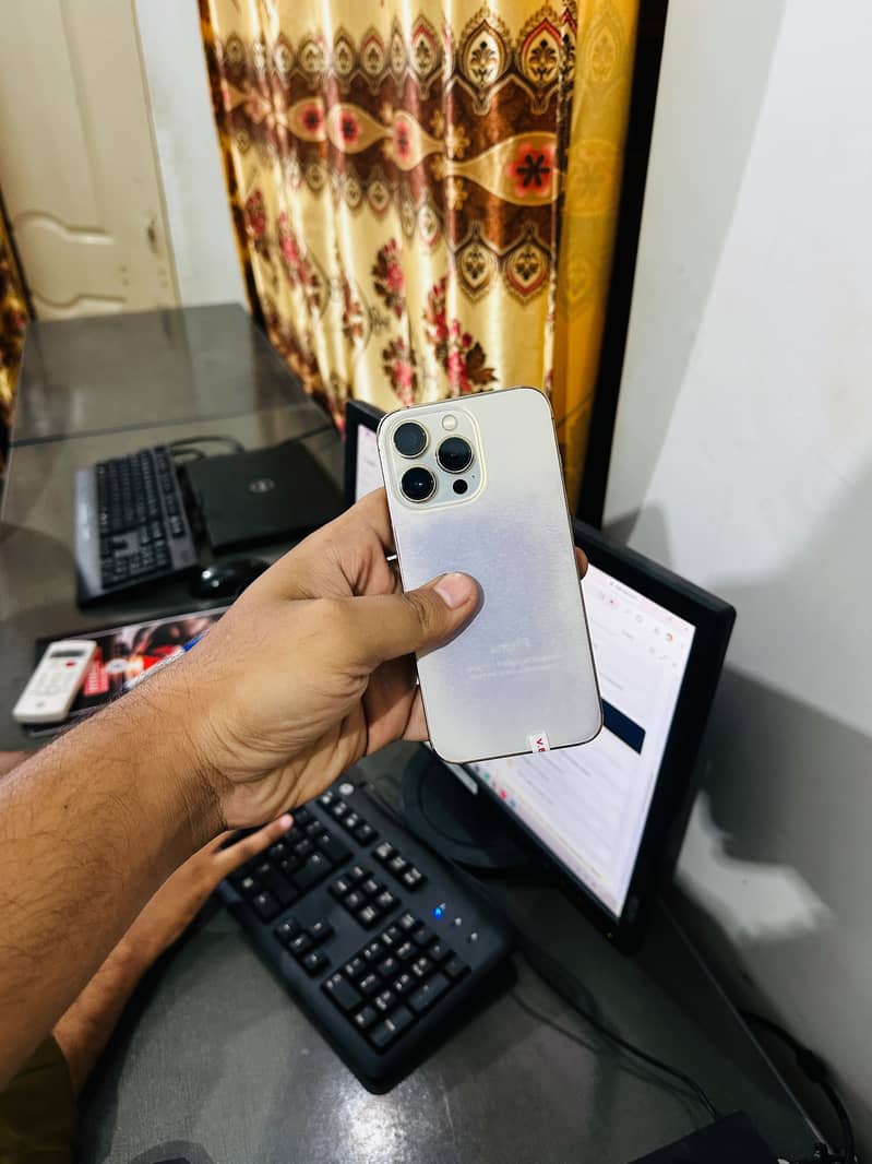 Apple iPhone 13 Pro 5