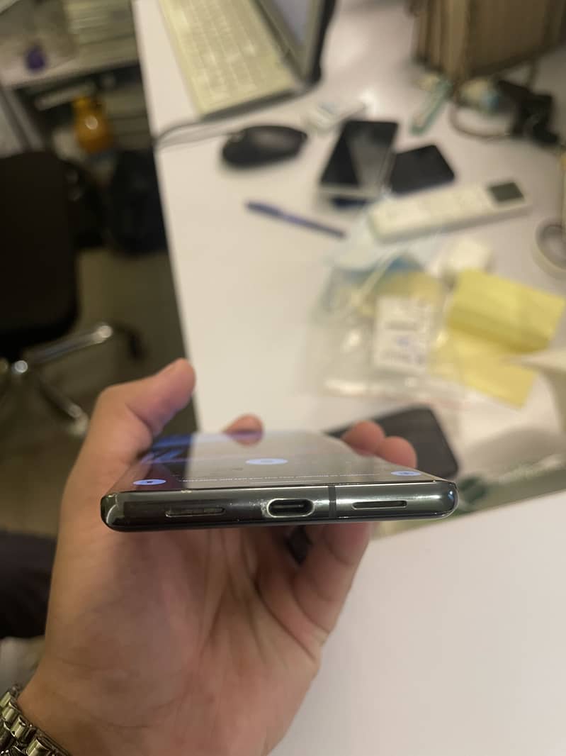 Google Pixel 7 Pro 2
