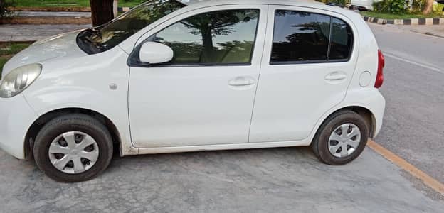 Toyota Passo 2012