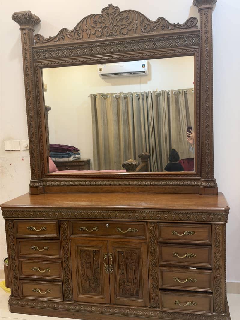 Chinioti bed 0