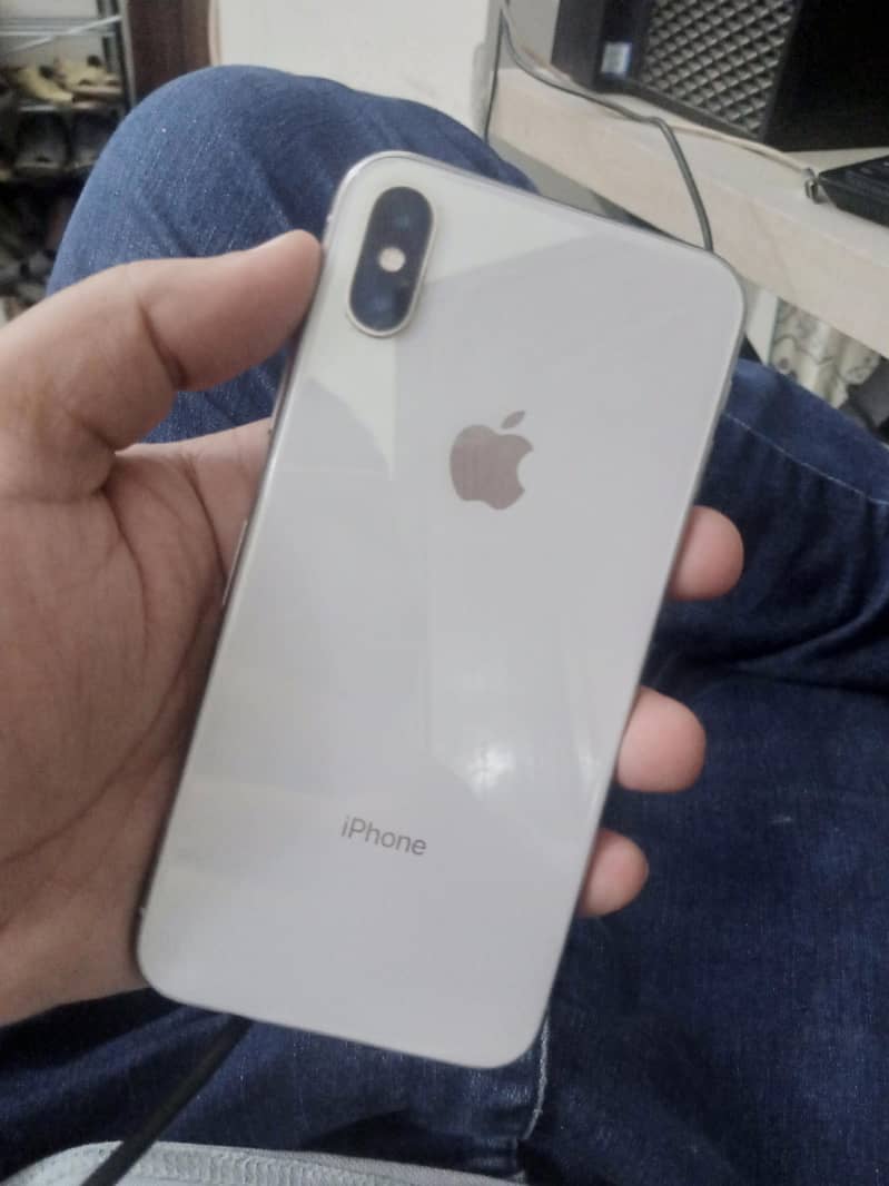 Apple iPhone X 0