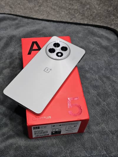 One Plus Ace 5 12/256 Non PTA