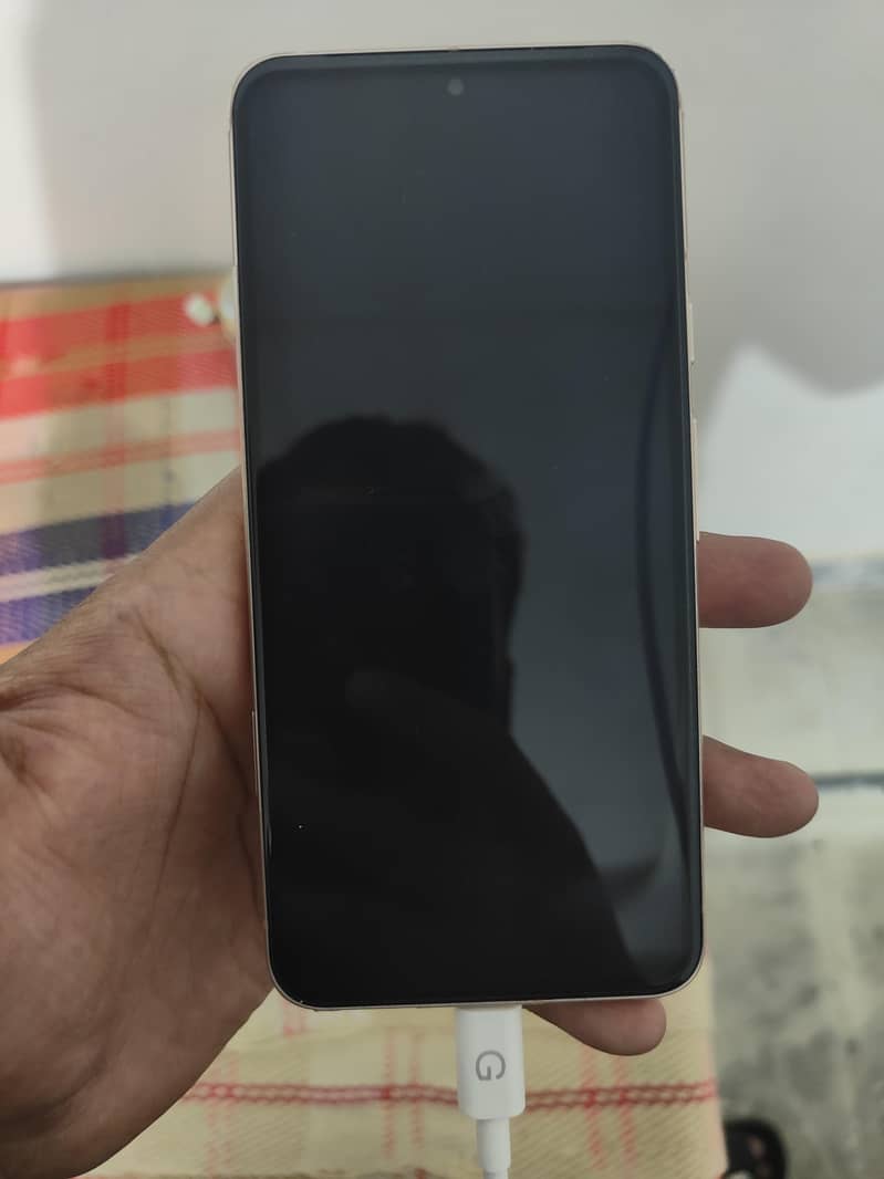 Google Pixel 8 2