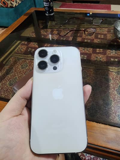 Apple iPhone 14 Pro