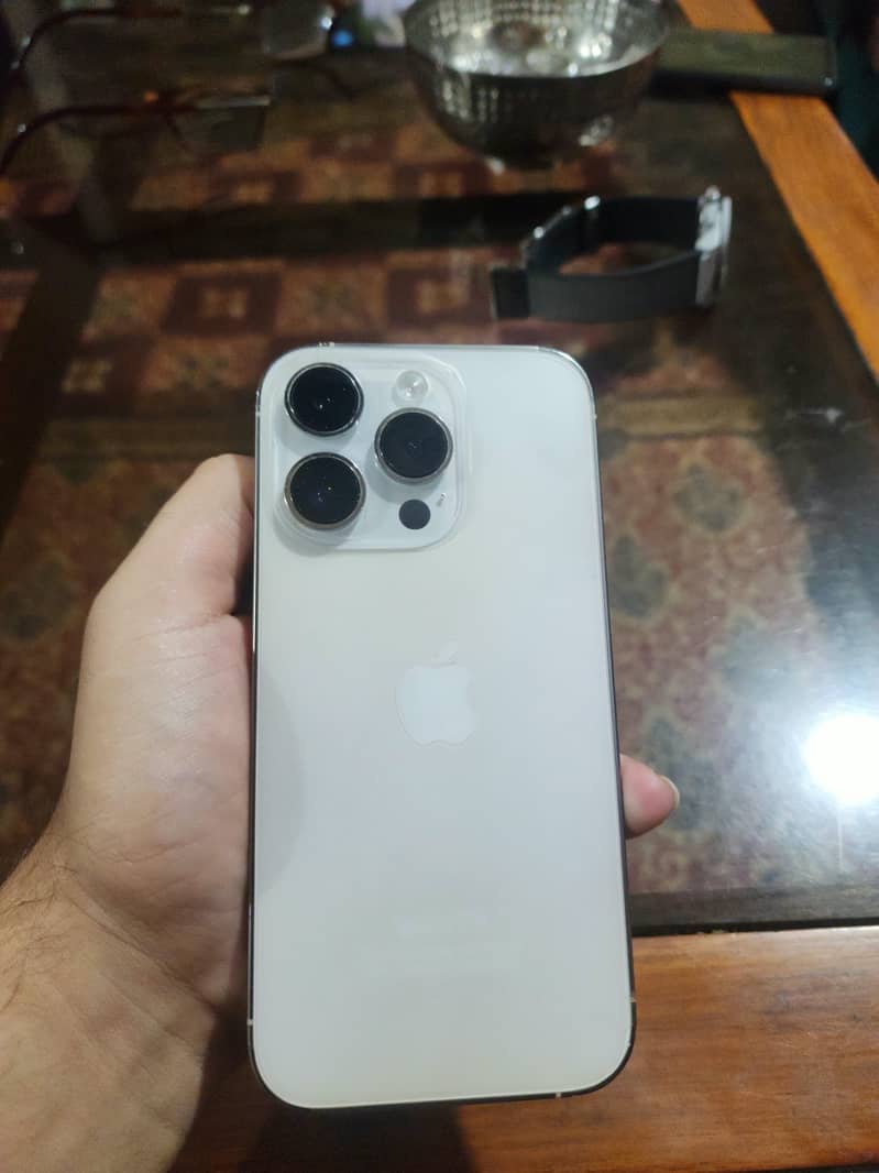 Apple iPhone 14 Pro 6