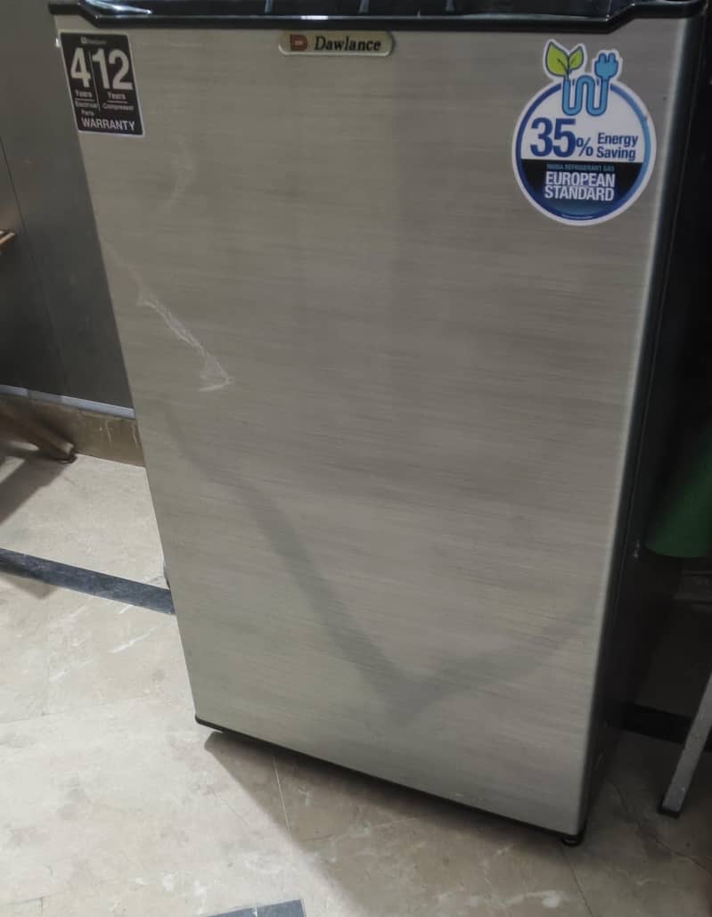 mini fridge 1 door 0