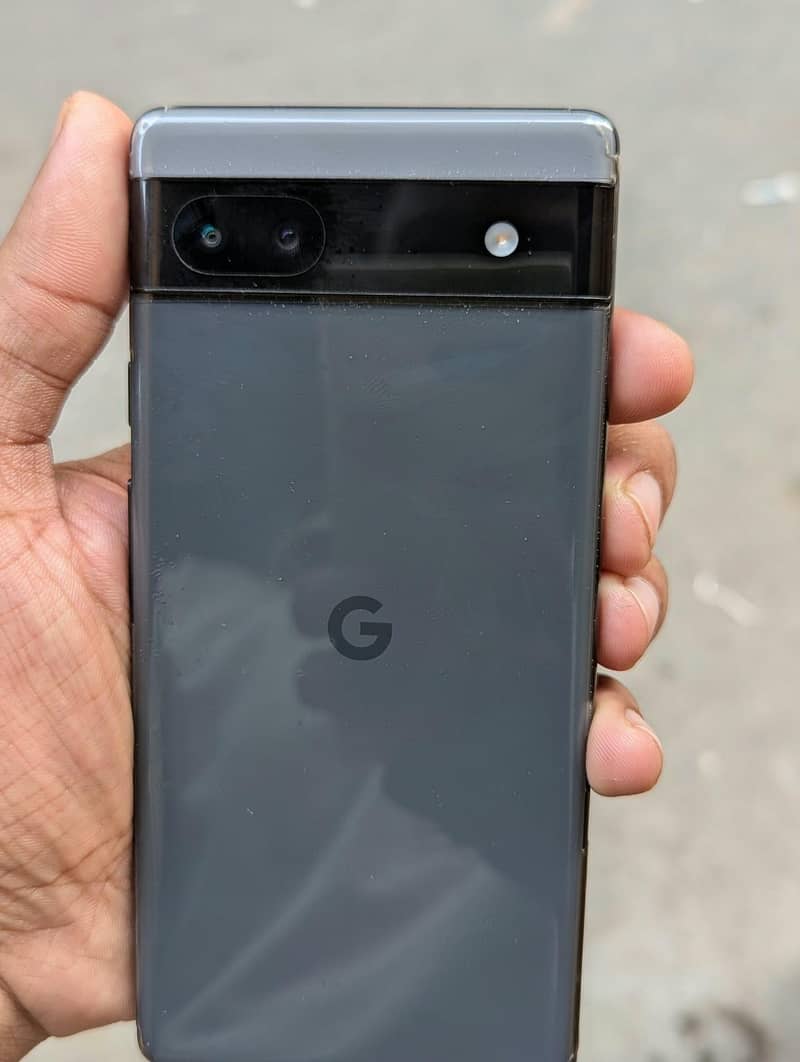 Google Pixel 6a 1
