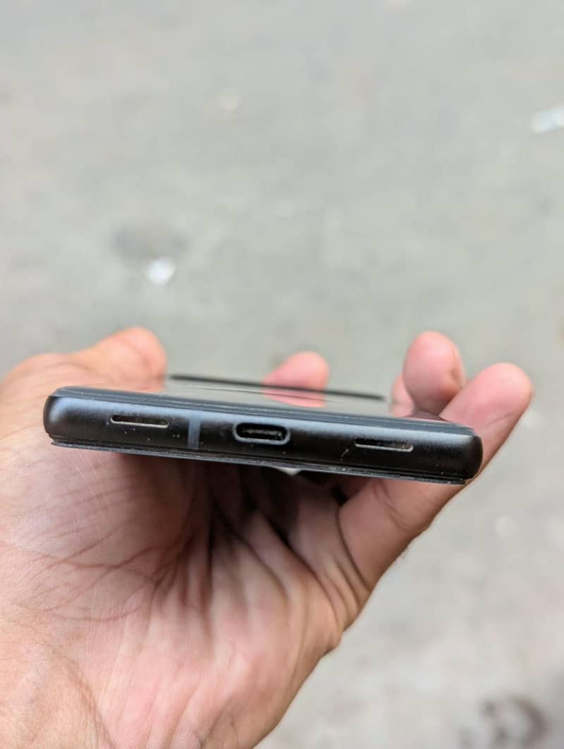 Google Pixel 6a 4