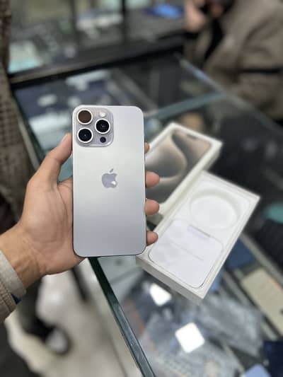 Apple iPhone 15 Pro Max