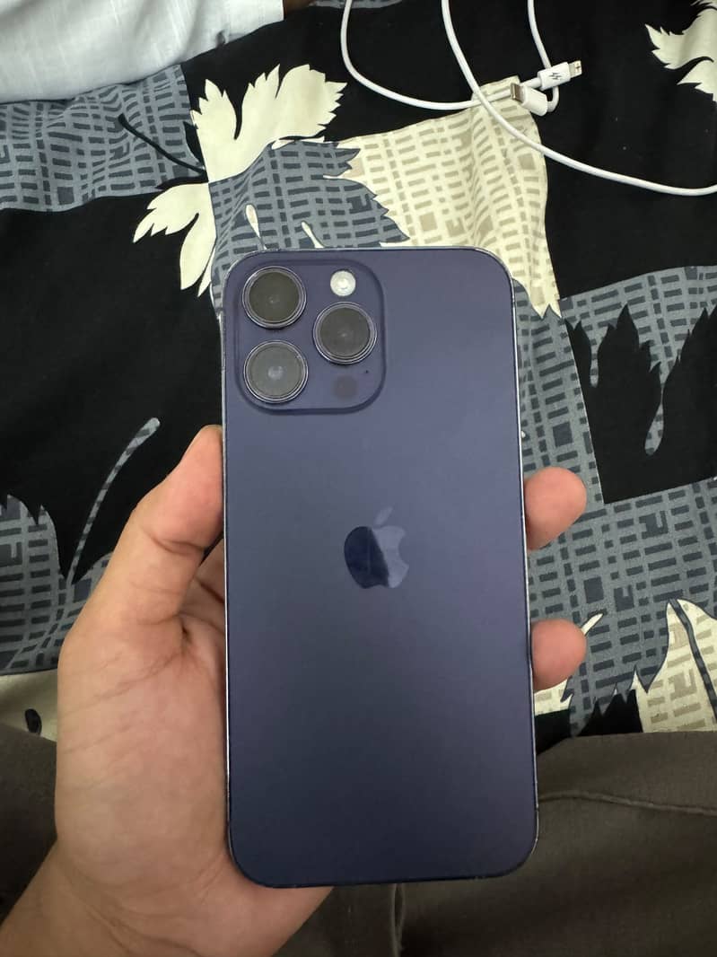 Apple iPhone 14 Pro Max 3