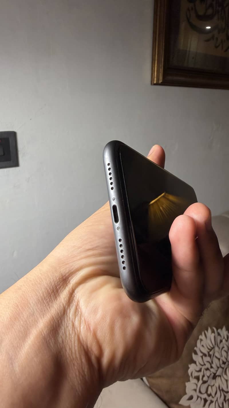 Apple iPhone 11 2