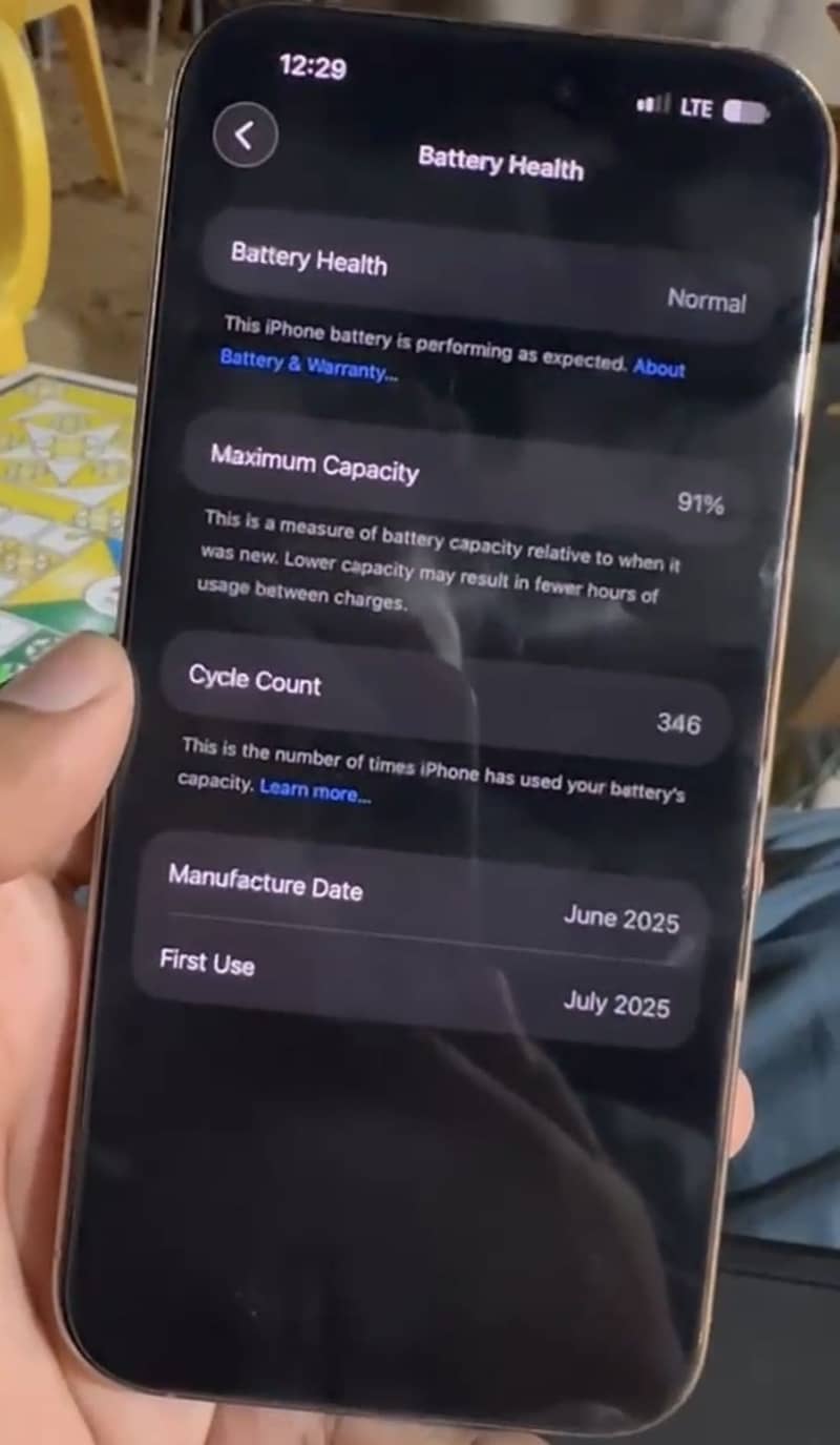 Apple iPhone 16 Pro Max 1