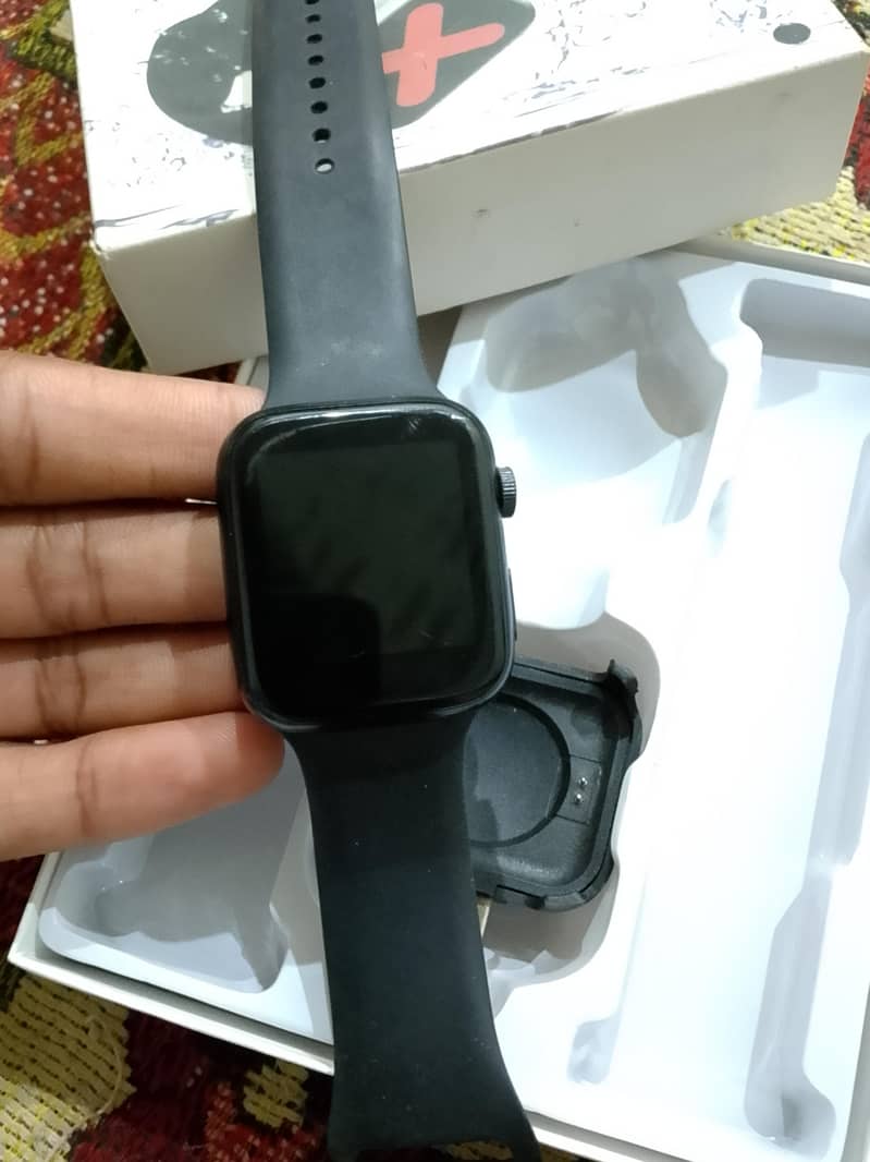 Smart watch 1