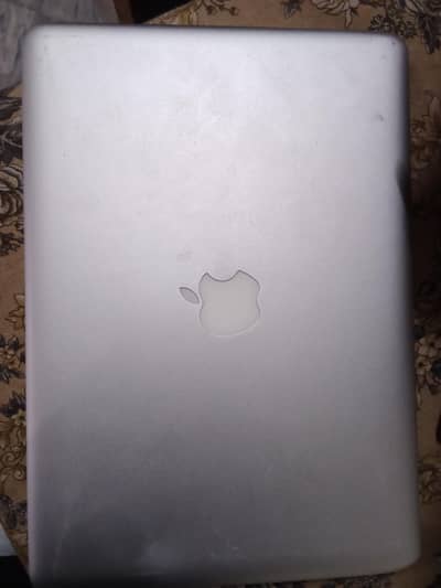 MacBook Pro 13.3-inch New condition A (1278)
