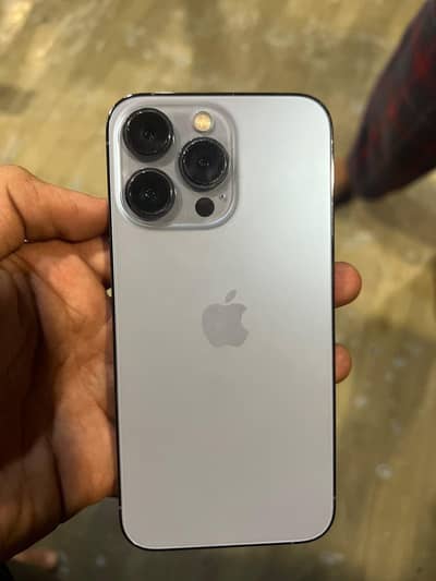 Apple iPhone 13 Pro