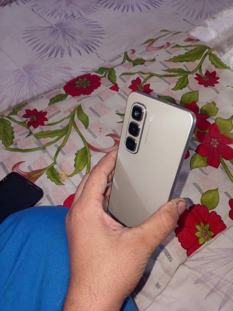 Infinix hot  50 Pro 5