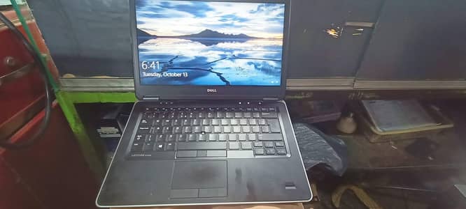DELL LAPTOP E7440 /CORE i5 /4th GEN /8gb RAM /500gb HDD / 03455511637